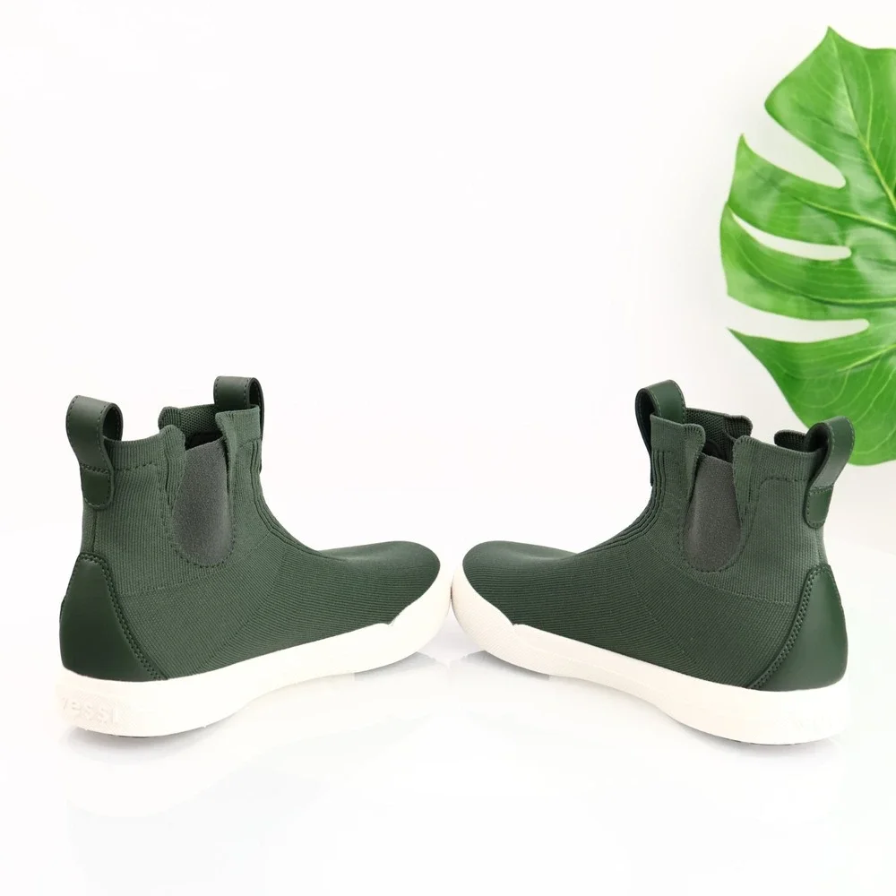 Vessi Womens Weekend Chelsea Sneaker Boots Size 8 Waterproof Green Shoe Booties